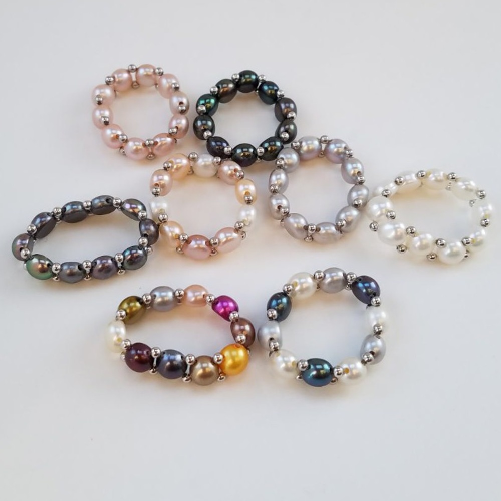 ⚡️Multi-Colored Pearl Rings⚡️